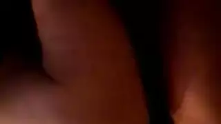 سحاق صريح: مراهقتان تمارسان الجنس بعنف في شهوة الصباح الباكر