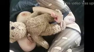 إباحي محلي الصنع: سعودية في لوس أنجلوس تئن بصوت عالٍ من الاستمناء المكثف