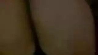 شهوة العائلة في دبي: جلسة شرجية خفية وملء مهبلي